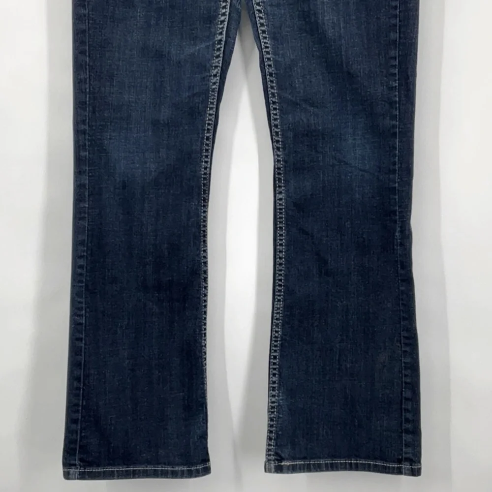 Levi’s Strauss 529 Curvy Boot Cut Jeans Size 29 - Picture 3 of 11